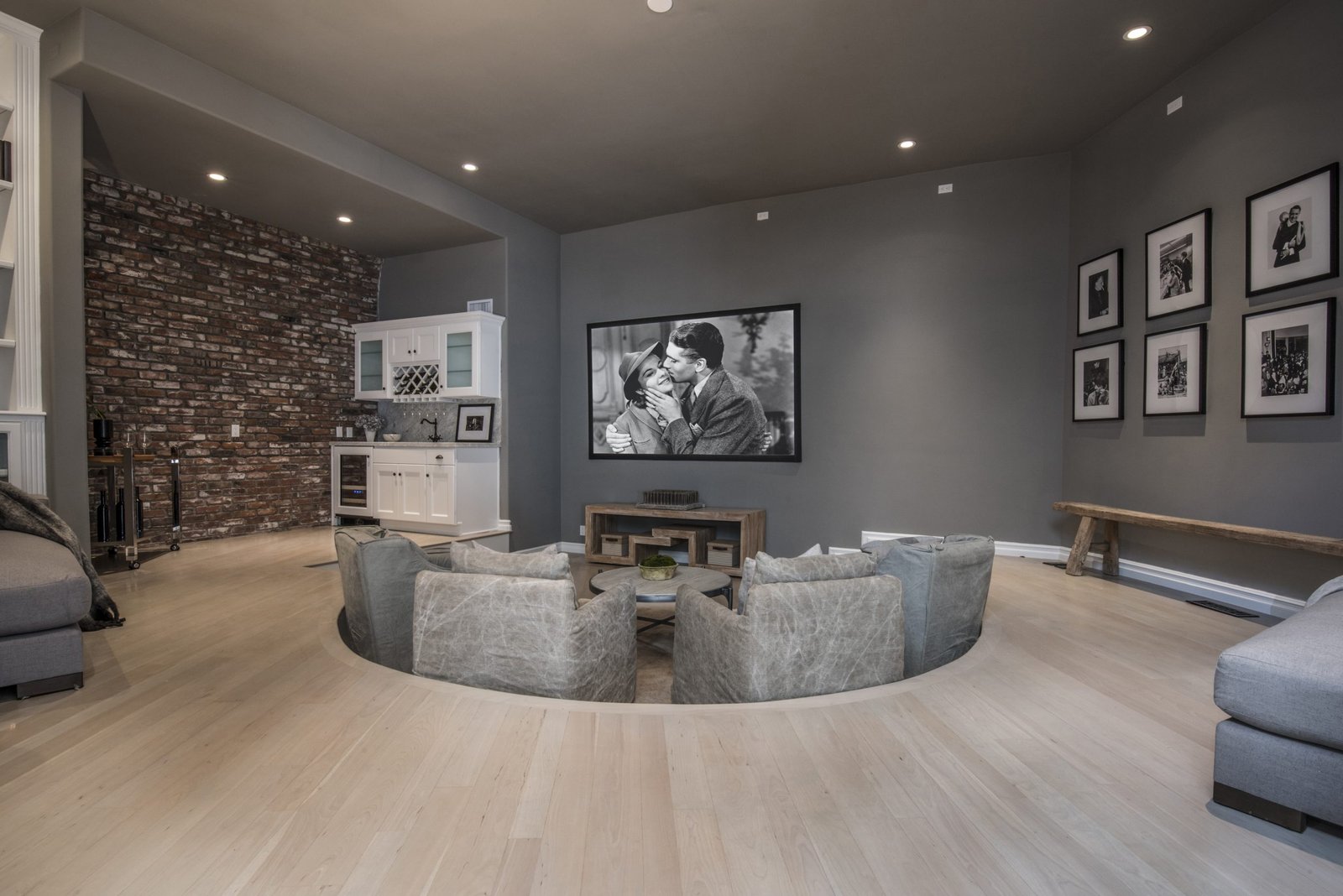 Wood Flooring Refinishing Contractor